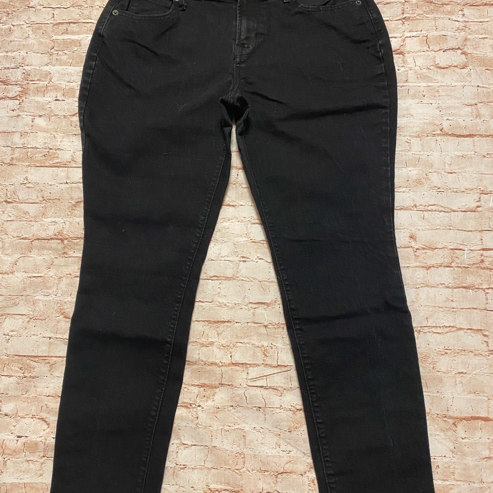 Women's Old Navy Black Jeans